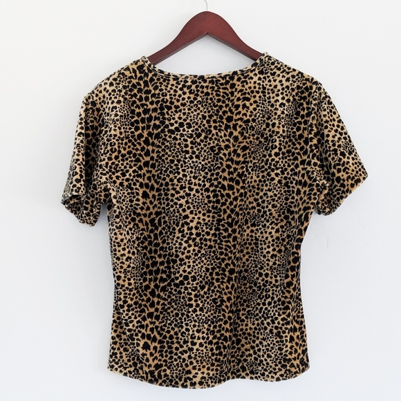 Liz Claiborne velvet leopard animal print tee - Picture 3 of 3